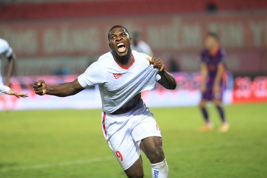 Sau Khắc Ngọc và Nguyên Mạnh, "đại gia mới nổi" Nam Định có cơ hội chiêu mộ vua phá lưới - Ảnh 2. Sau Khắc Ngọc và Nguyên Mạnh, "đại gia mới nổi" Nam Định có cơ hội chiêu mộ vua phá lưới - Ảnh 2.