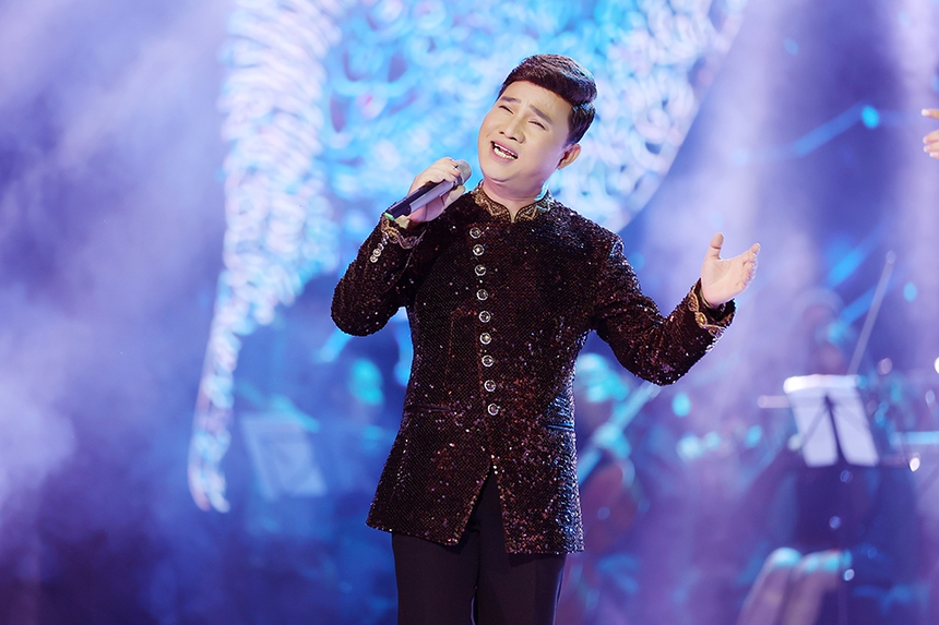 Tố Nga bật khóc trong liveshow “Dòng sông đa tình” - Ảnh 5.