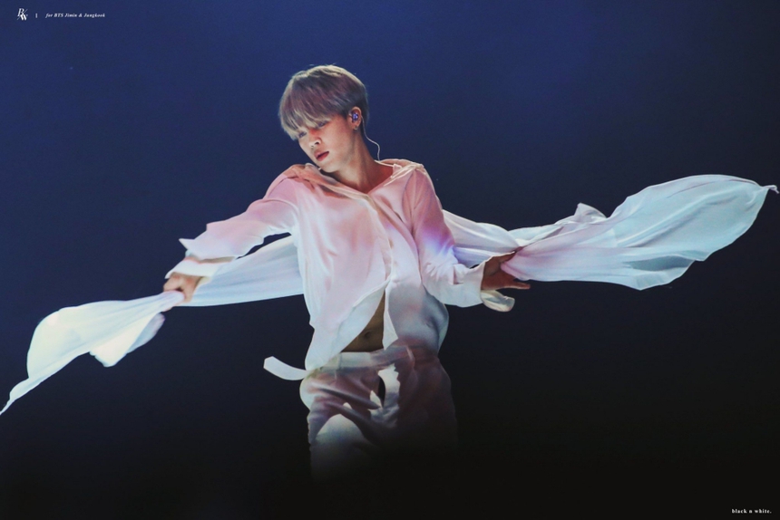 Vũ công xuất sắc nhất K-pop gọi tên BTS, Blackpink và SHINee - Ảnh 3.