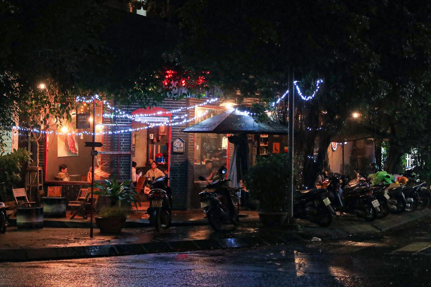 Đìu hiu khách xem World Cup 2022 - Ảnh 1.