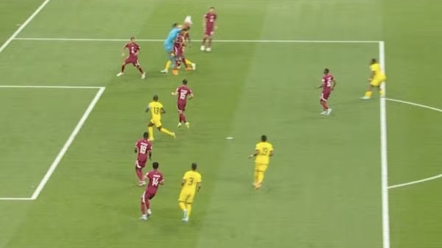 Vì sao bàn thắng của Valencia vào lưới Qatar không được công nhận? - Ảnh 4.
