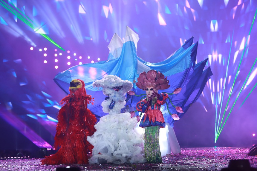 Diva Hà Trần mặt mũi "tèm lem" thấy thương khi lộ diện tại Ca sĩ mặt nạ - Ảnh 9.