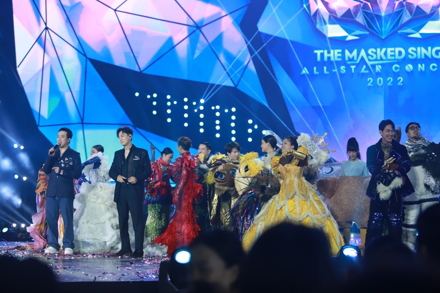 Diva Hà Trần mặt mũi "tèm lem" thấy thương khi lộ diện tại Ca sĩ mặt nạ - Ảnh 10.