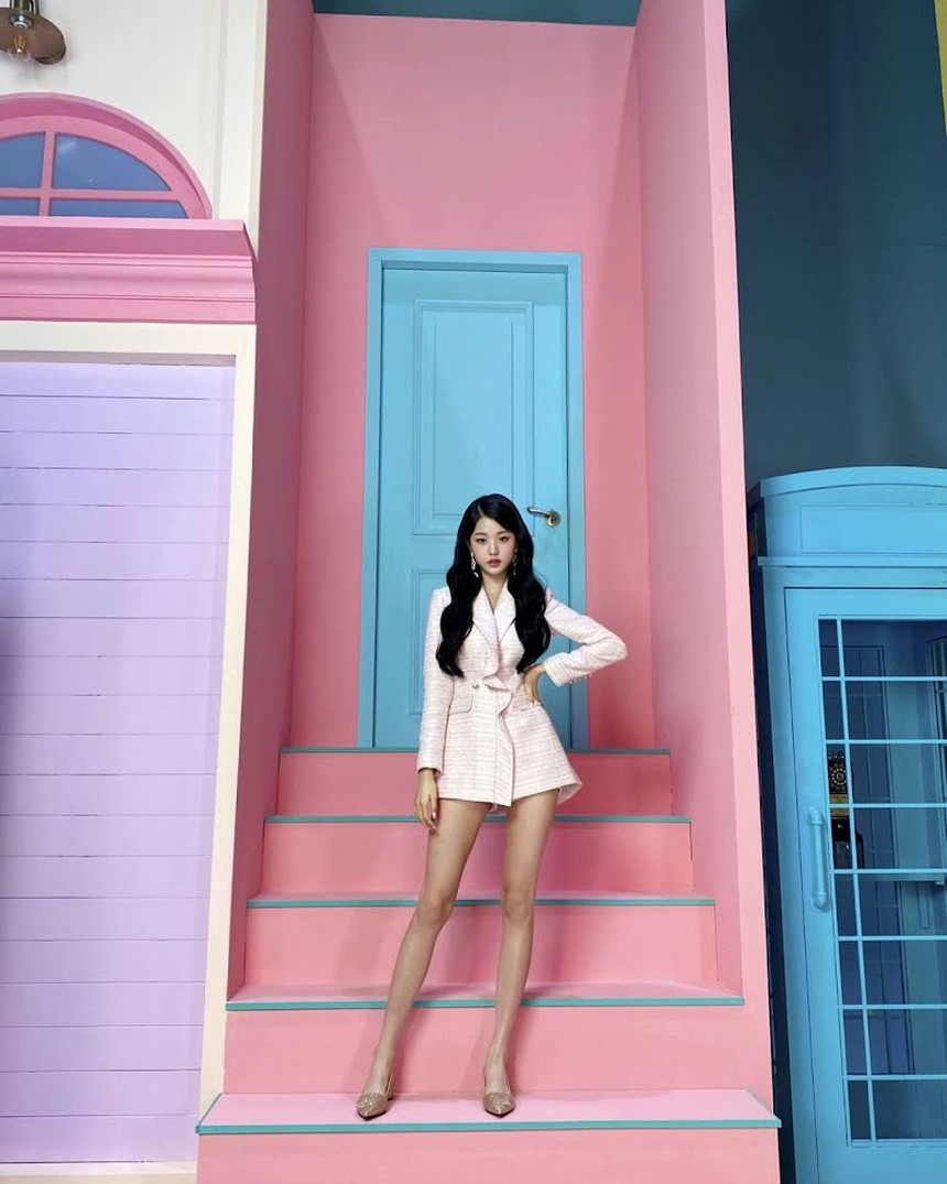 4 nữ thần K-pop có tỉ lệ cơ thể hoàn hảo nhất: Lisa Blackpink, Jang Wonyoung IVE... - Ảnh 7.