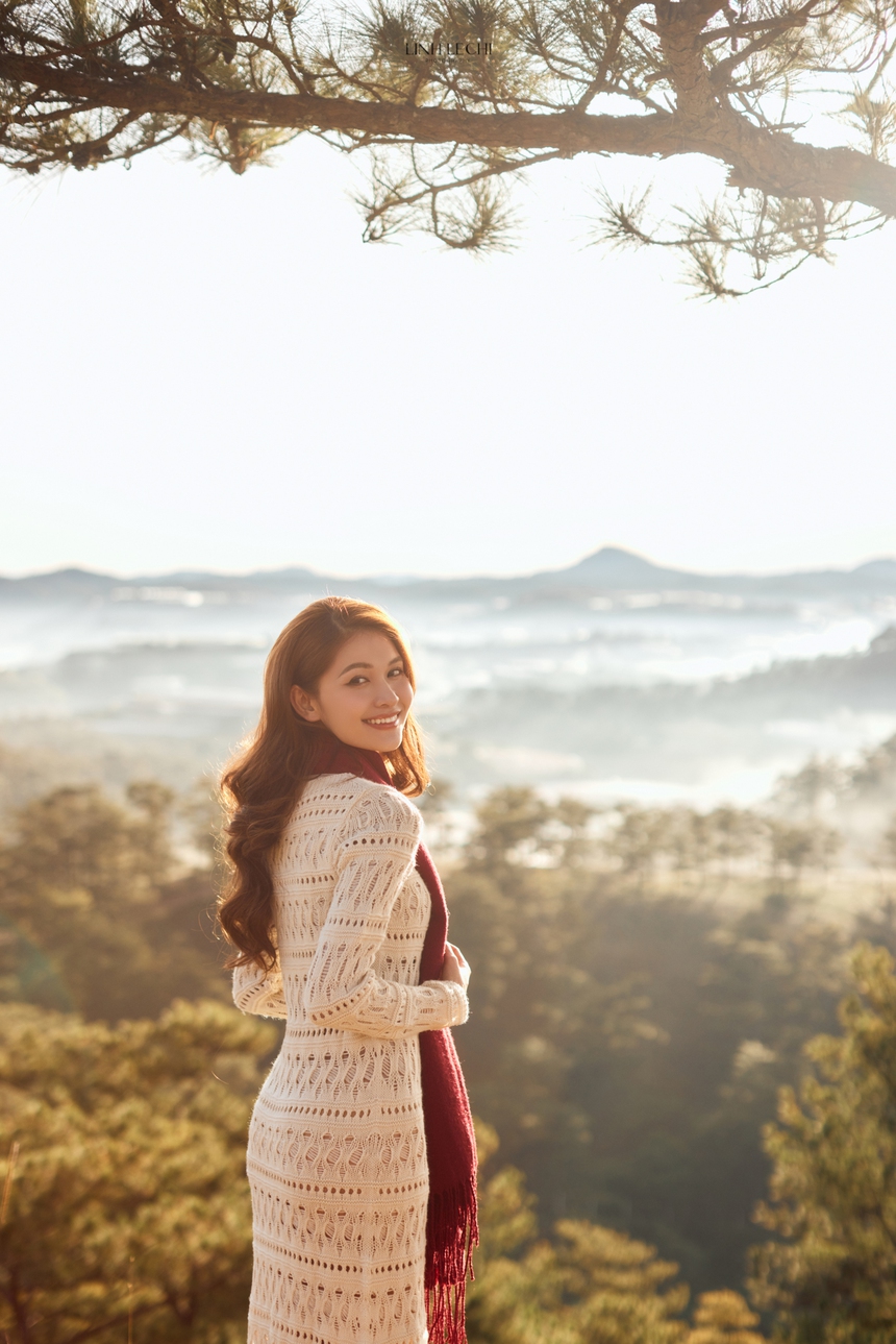 Bộ ảnh 'tình bể bình' của Á hậu Thuỳ Dung và vị hôn phu trước hôn lễ tháng 12: Gấp đôi visual là đây!  - Ảnh 6.