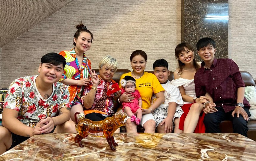 Từng từ chối hẹn hò trên sóng truyền hình, cặp đôi sao Việt giờ mặn nồng và úp mở về đám cưới - Ảnh 8. Từng từ chối hẹn hò trên sóng truyền hình, cặp đôi sao Việt giờ mặn nồng và úp mở về đám cưới - Ảnh 8.