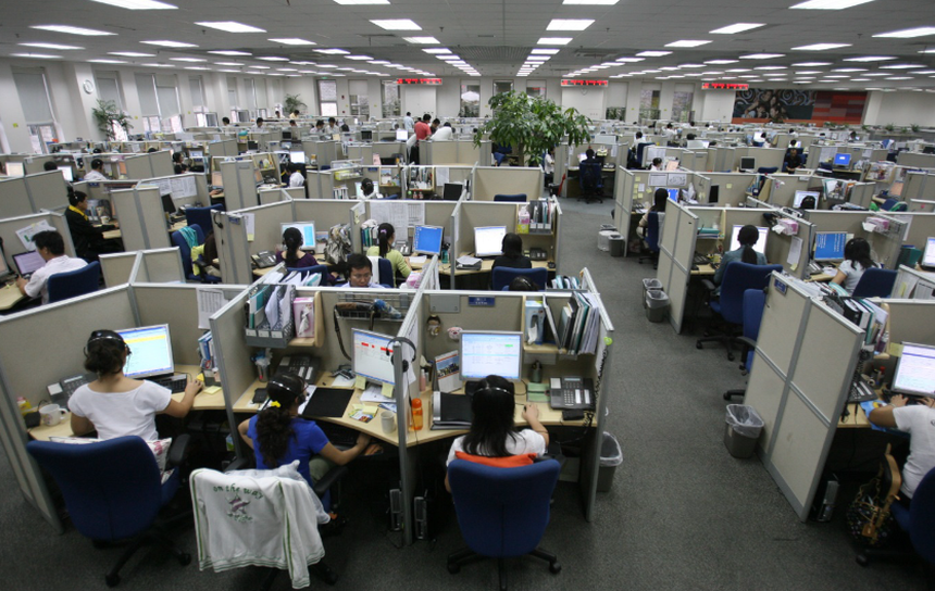 Thế hệ 35 tuổi đã bị coi là già ở Trung Quốc: Nỗi lo bị đào thải vì không đủ sức cạnh tranh - Ảnh 2.