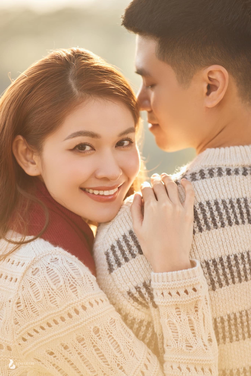 Hội 'cô dâu tháng 12': 2 hôn lễ nàng hậu đình đám và sao nữ kết hôn sau 13 năm chung sống  - Ảnh 6.