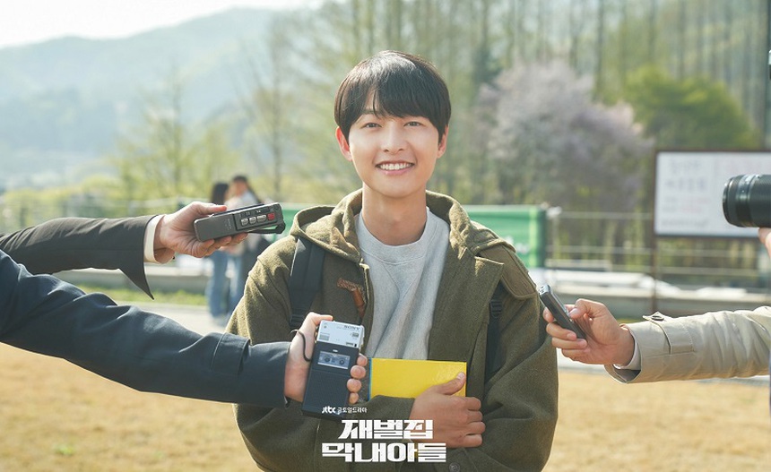 'Cậu út nhà tài phiệt' tập 4: Song Joong Ki bí mật khơi mào cuộc chiến của tập đoàn Sunyang - Ảnh 2.