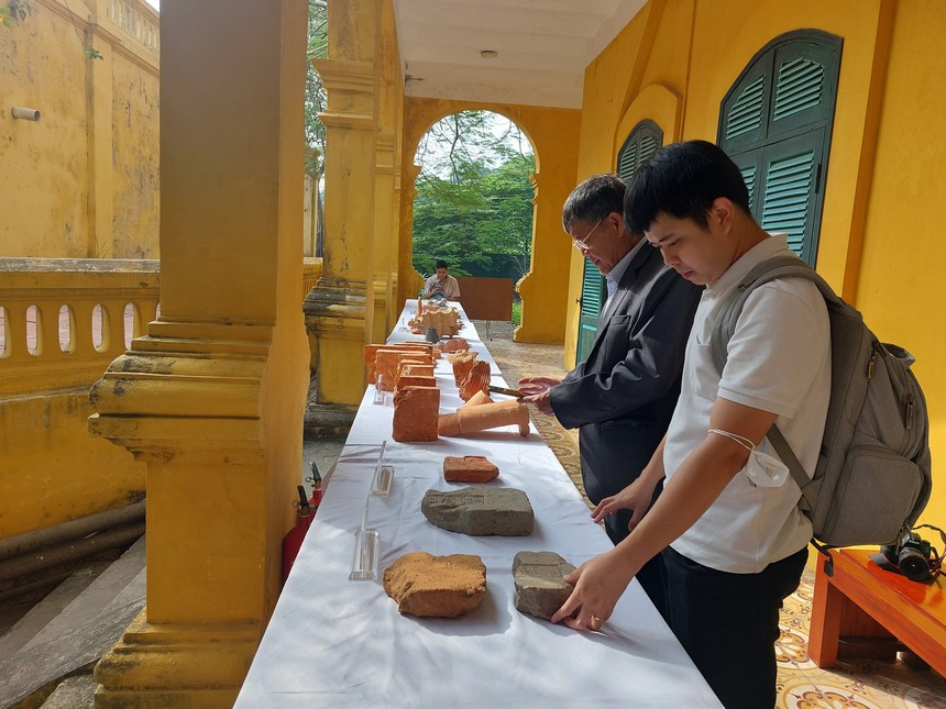 Phát hiện thêm dấu tích cấu trúc, phạm vi khu vực Chính điện Kính Thiên thời Lê tại Hoàng thành Thăng Long - Ảnh 3.
