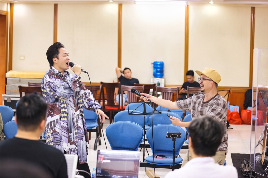 Thanh Lam, Hà Trần mặc cực nổi khi tập hát cùng Tùng Dương - Ảnh 8.