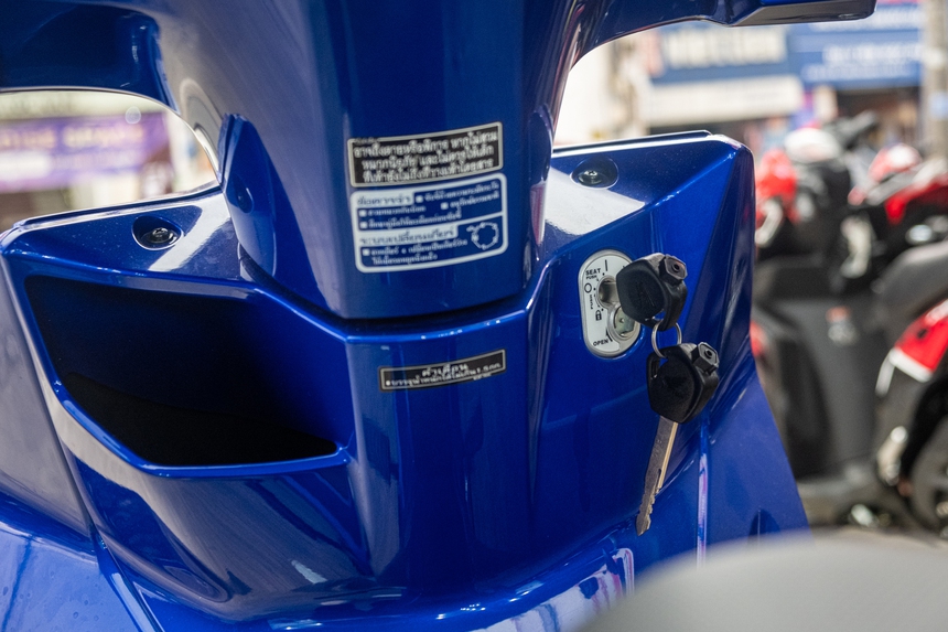 Chi tiết Honda Wave 125i nhập Thái giá 86 triệu đồng tại Việt Nam - Ảnh 4. Chi tiết Honda Wave 125i nhập Thái giá 86 triệu đồng tại Việt Nam - Ảnh 4.