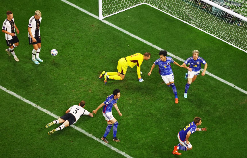 Guendogan trách đồng đội vì 'nhường bóng' cho tuyển Nhật Bản - Ảnh 3.