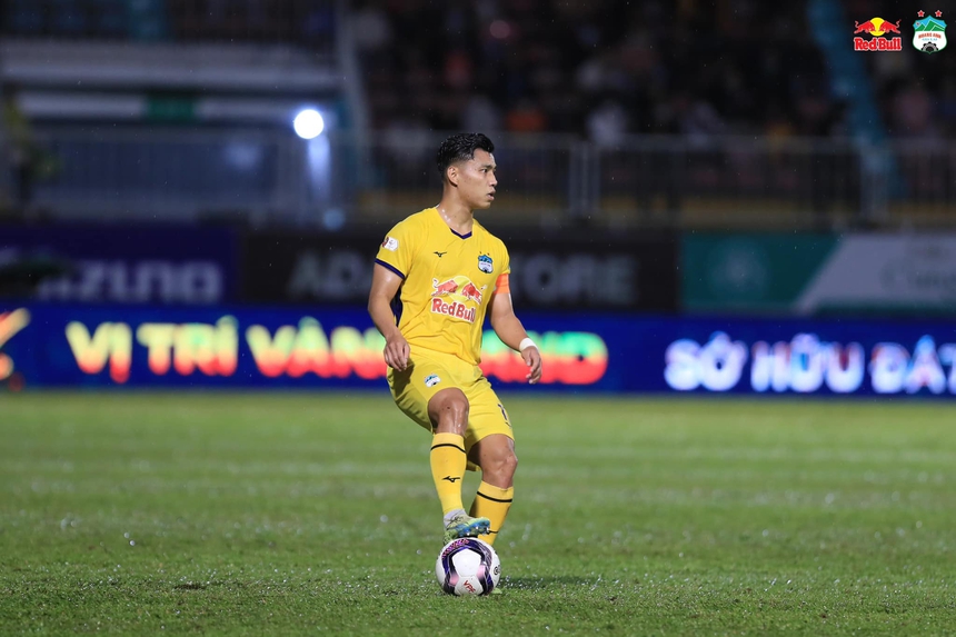 Bóng đá Việt Nam tối ngày 24/11: Hoàng Đức hội quân. Tiến Linh tập riêng - Ảnh 4. Bóng đá Việt Nam tối ngày 24/11: Hoàng Đức hội quân. Tiến Linh tập riêng - Ảnh 4.