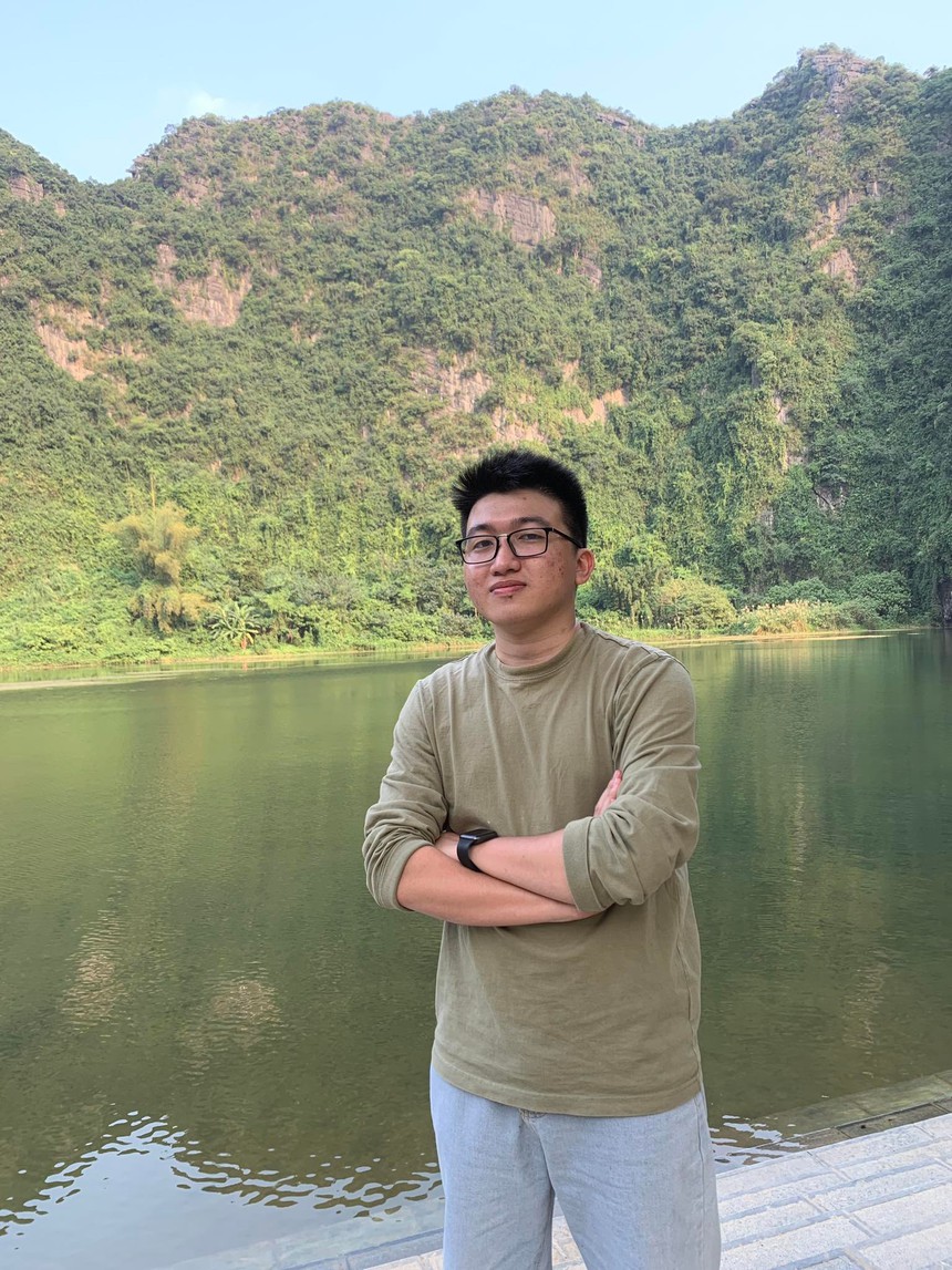 Dân văn phòng người công khai, người “lén lút” xem World Cup 2022 trong giờ làm việc - Ảnh 1.