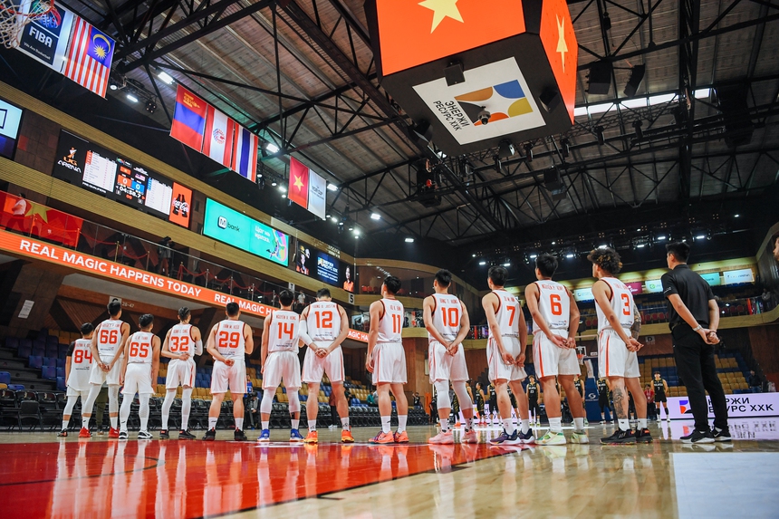 HLV Matt Van Pelt chỉ ra điểm yếu của bóng rổ Việt Nam và hướng khắc phục trong tương lai - Ảnh 6.