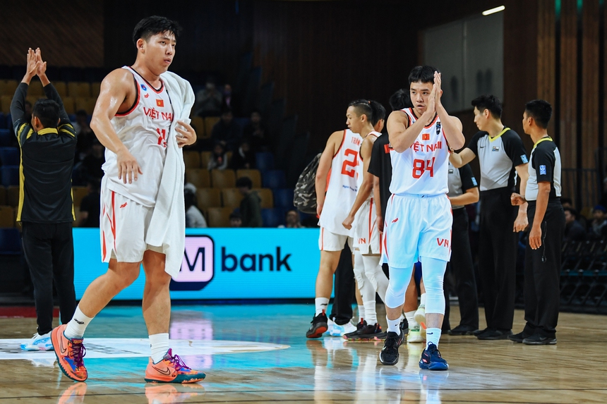 HLV Matt Van Pelt chỉ ra điểm yếu của bóng rổ Việt Nam và hướng khắc phục trong tương lai - Ảnh 1.