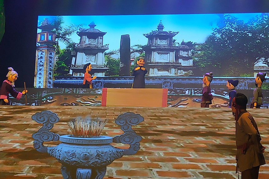 Liên hoan quốc tế Sân khấu thử nghiệm 2022: "Gam màu riêng" của sân khấu Hải Phòng - Ảnh 3.