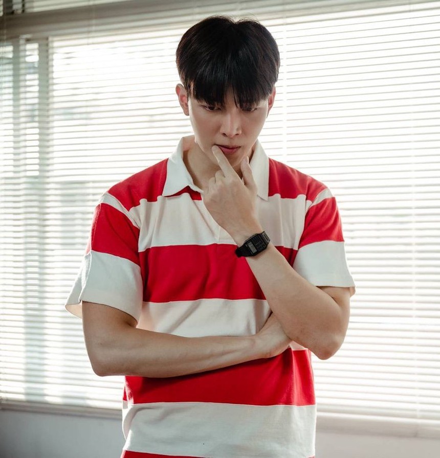 Mỹ nam 'suýt toang' vì lộ clip nóng ở tuổi vị thành niên: Có phim hot chỉ sau 1 tháng, giờ được ông lớn chống lưng - Ảnh 3.