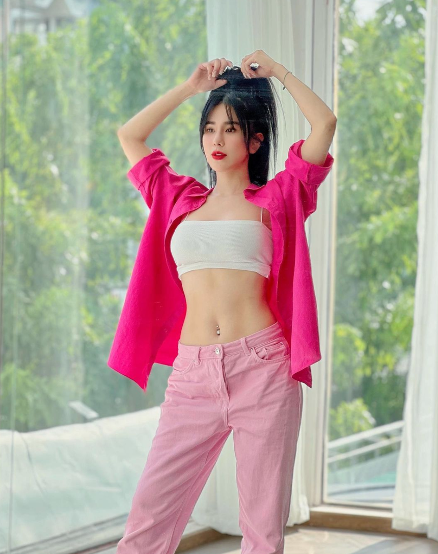 Diệp Lâm Anh hậu dọn khỏi nhà chồng thiếu gia: Nhan sắc thăng hạng, tích cực làm việc chăm lo 2 con - Ảnh 4.