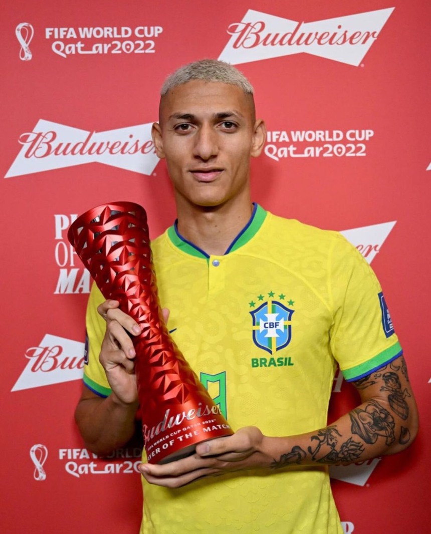 CĐV xuýt xoa sau cú volley 'vô thực' của Richarlison cho Brazil - Ảnh 10.