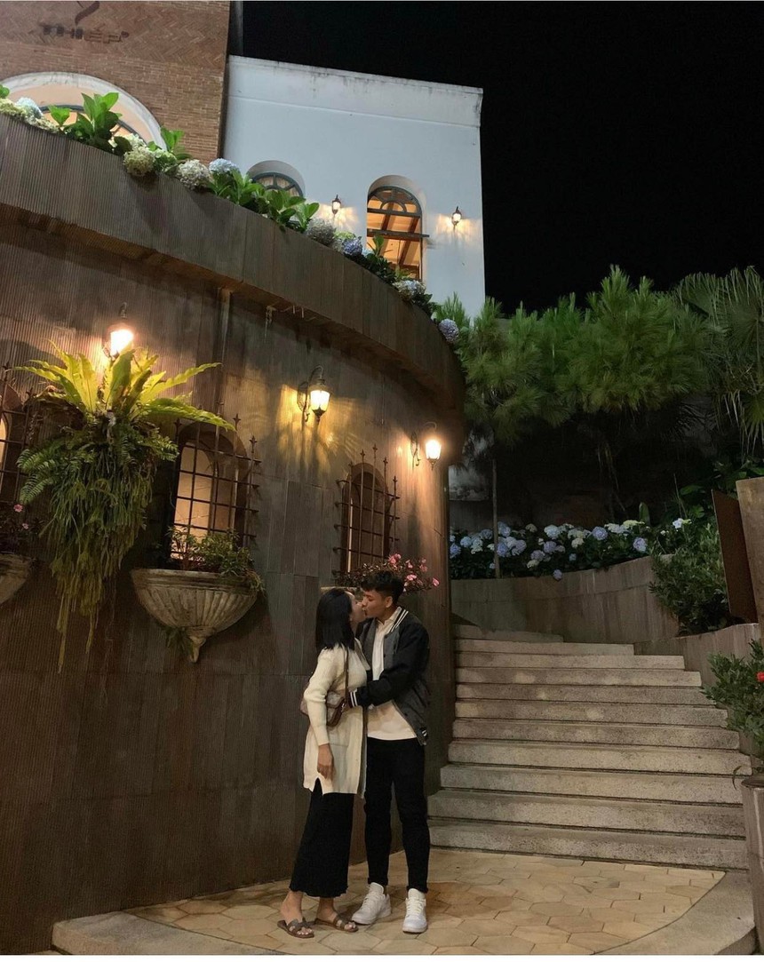 Hậu vệ HAGL công khai tình mới trước khi lên tuyển - Ảnh 1. HAGL, hậu vệ HAGL, Thanh Nhân, Kiatisuk, bầu Đức