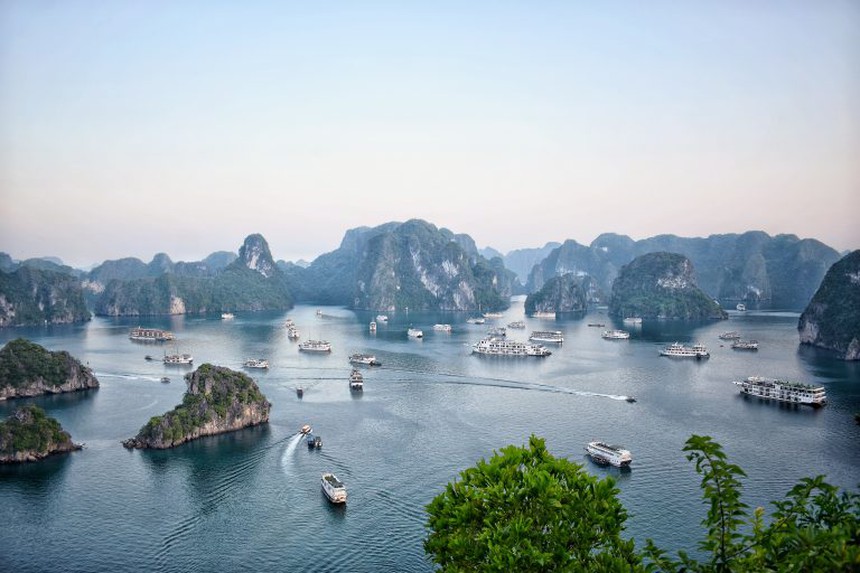 Quảng Ninh đặt mục tiêu năm 2023 GRDP tăng trên 10% - Ảnh 2. Quảng Ninh đặt mục tiêu năm 2023 GRDP tăng trên 10% - Ảnh 2.