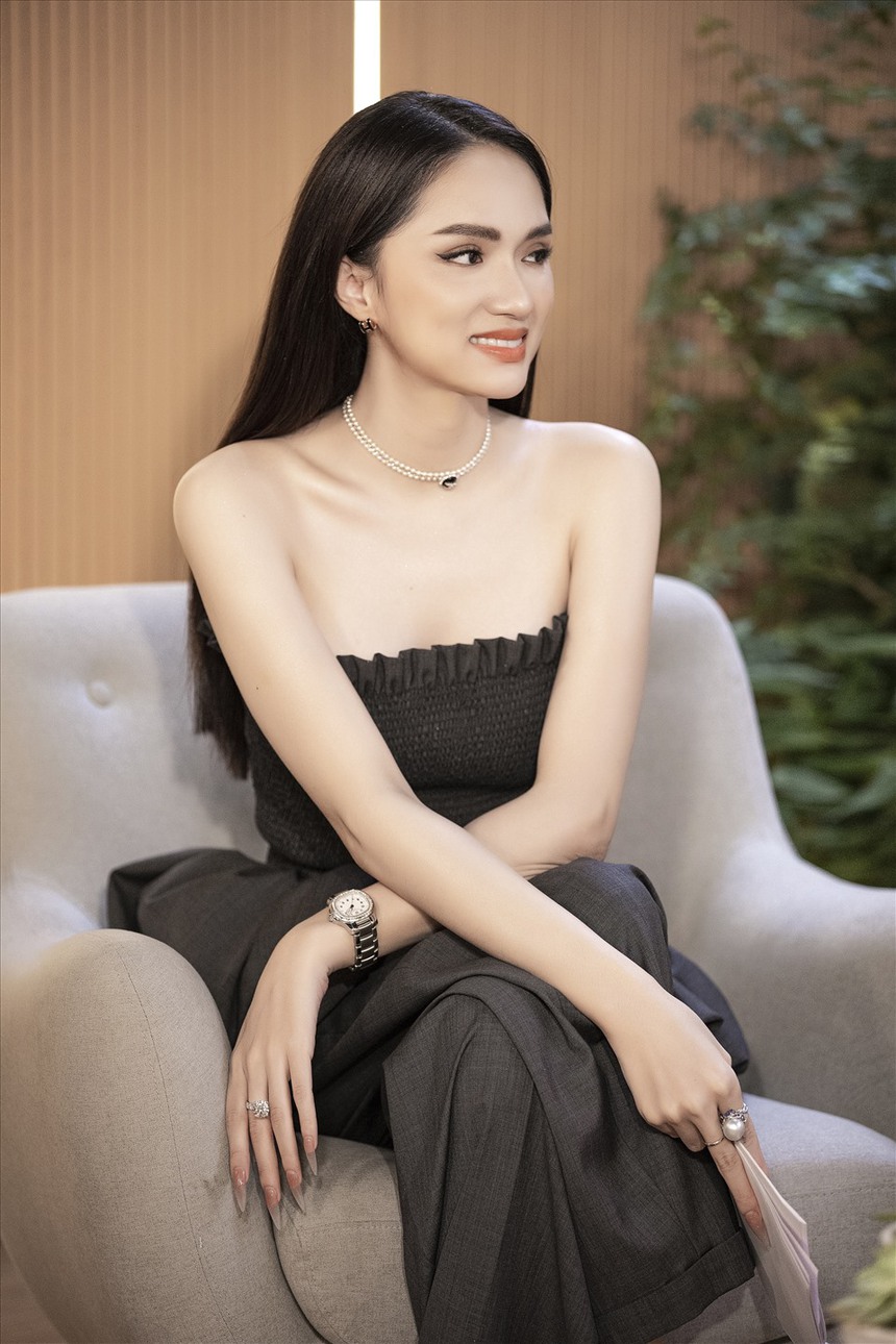 Khi nghệ sĩ quyết định sống thật với chính mình: Hương Giang, Luna Đào thành mỹ nhân Vbiz, Vũ Cát Tường công khai 'gây bão' - Ảnh 8.