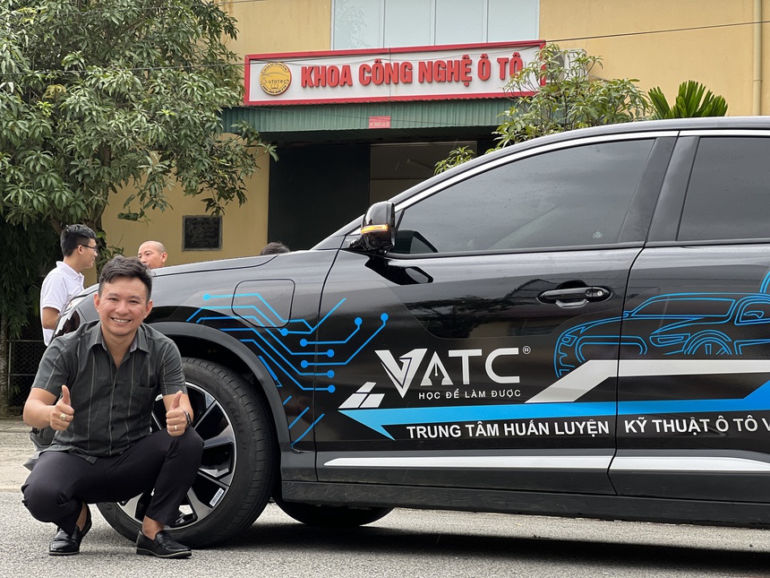 Chủ VinFast VF 8 xuyên Việt ‘vô định’ hơn 5.300 km: Hồi hộp tìm trạm sạc và đưa chiếc xe điện đến giới hạn - Ảnh 2.