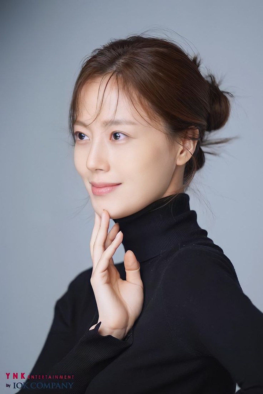 Song Joong Ki “lão hóa ngược”, các người tình màn ảnh của anh ra sao? - Ảnh 17.