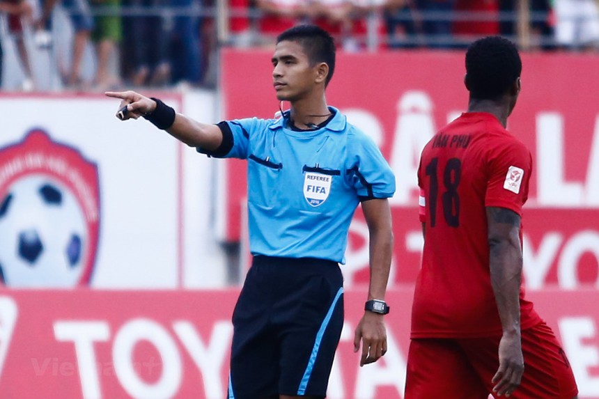 Trọng tài Malaysia bắt trận Việt Nam đấu Dortmund - Ảnh 1.