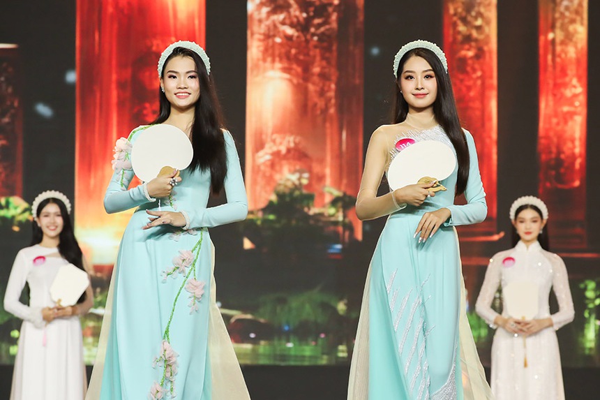 Thí sinh Hoa hậu Việt Nam 2022 dịu dàng với áo dài  - Ảnh 7.