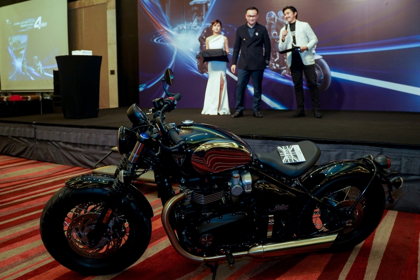 Dàn xe toàn bản đặc biệt của Triumph tại Việt Nam: Hầu hết bản Chrome, chiếc đắt nhất 1,3 tỷ đồng - Ảnh 6. Dàn xe toàn bản đặc biệt của Triumph tại Việt Nam: Hầu hết bản Chrome, chiếc đắt nhất 1,3 tỷ đồng - Ảnh 6.