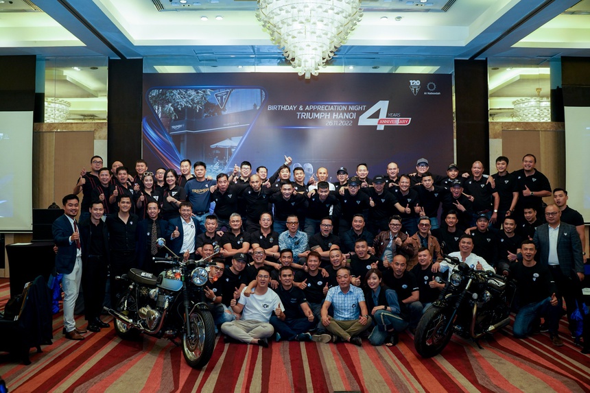 Dàn xe toàn bản đặc biệt của Triumph tại Việt Nam: Hầu hết bản Chrome, chiếc đắt nhất 1,3 tỷ đồng - Ảnh 3. Dàn xe toàn bản đặc biệt của Triumph tại Việt Nam: Hầu hết bản Chrome, chiếc đắt nhất 1,3 tỷ đồng - Ảnh 3.