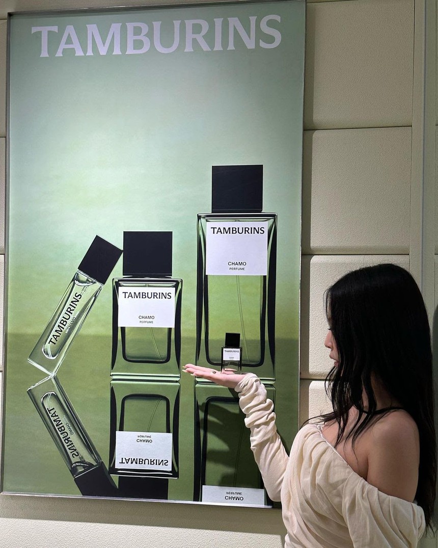 Đụng hàng mẫu váy, Jennie Blackpink và Jeon Somi ai nhỉnh hơn - Ảnh 2.