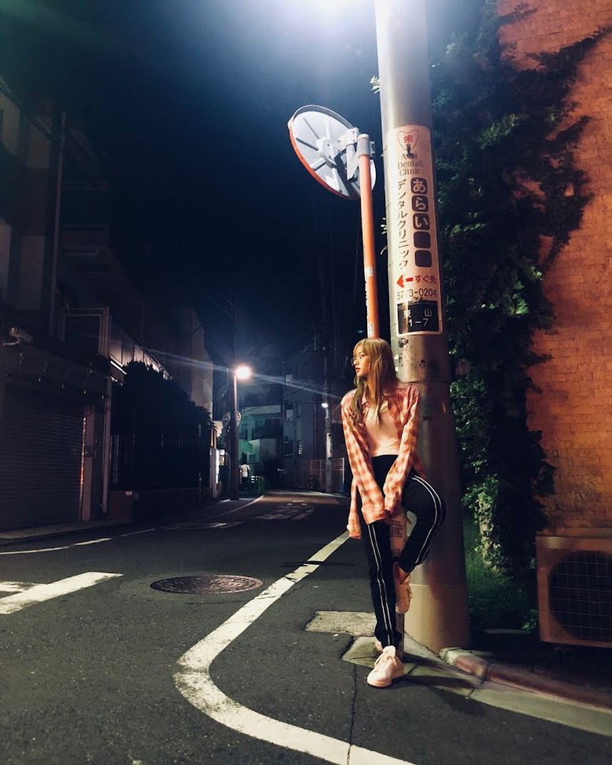 5 lần ‘đụng hàng’ không hề lép vế sao nam của Lisa Blackpink - Ảnh 3. 5 lần ‘đụng hàng’ không hề lép vế sao nam của Lisa Blackpink - Ảnh 3.