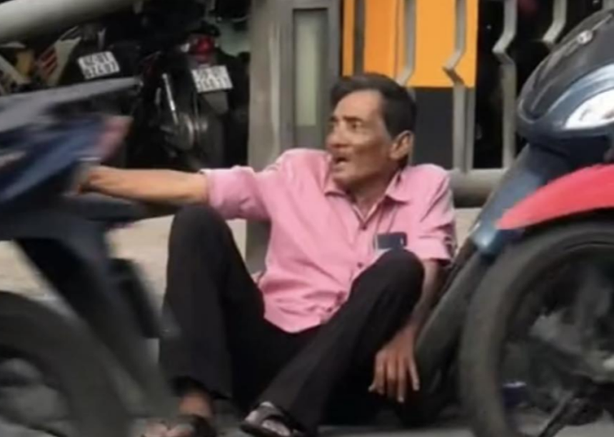 Cuộc sống hiện tại của nghệ sĩ Thương Tín - Ảnh 1. Cuộc sống hiện tại của nghệ sĩ Thương Tín - Ảnh 1.