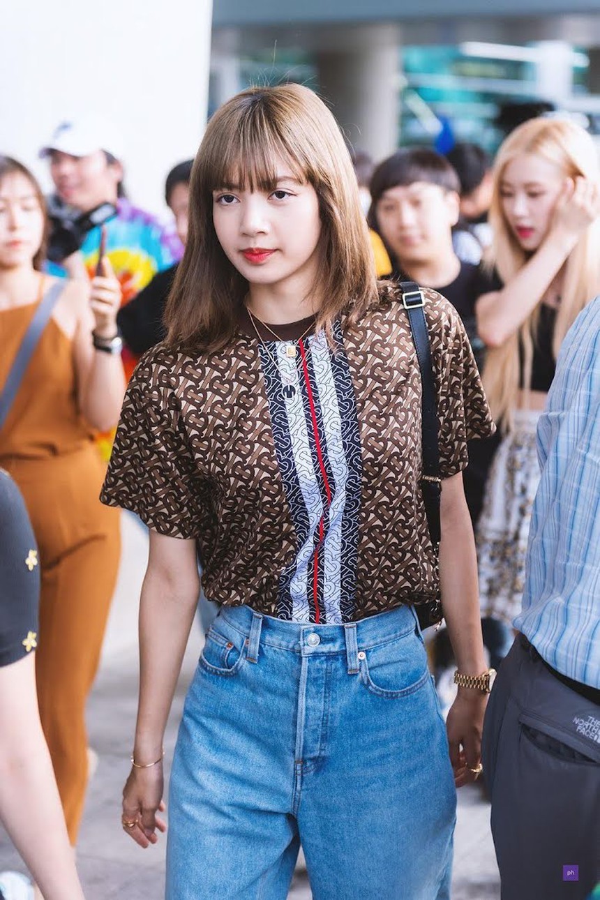 5 lần ‘đụng hàng’ không hề lép vế sao nam của Lisa Blackpink - Ảnh 5. 5 lần ‘đụng hàng’ không hề lép vế sao nam của Lisa Blackpink - Ảnh 5.