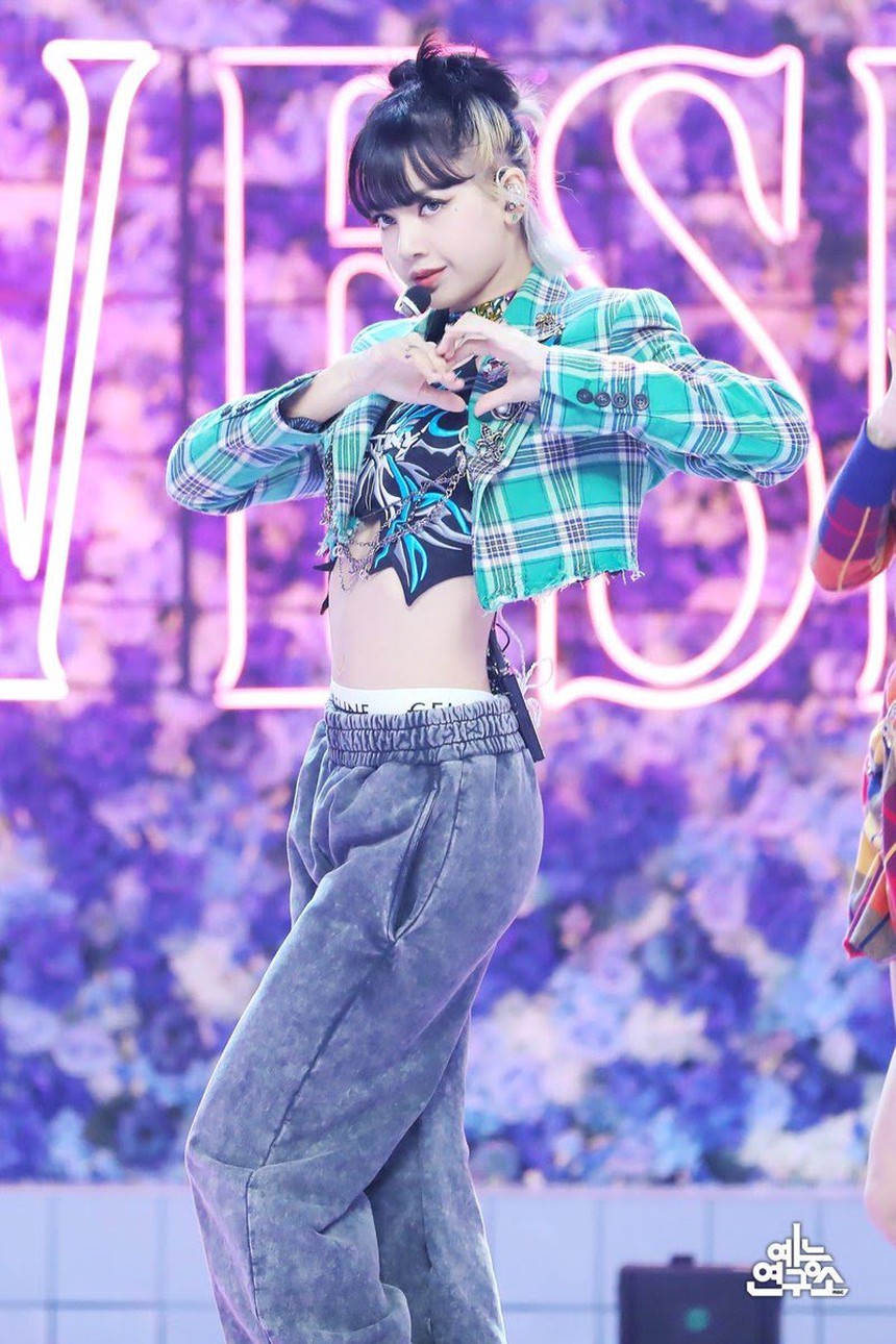 4 câu chuyện có thể fan chưa biết khi còn tập sinh của Lisa Blackpink - Ảnh 5.