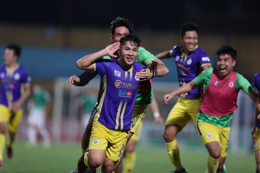 Nhìn từ cú đúp của Hà Nội FC - Ảnh 1.