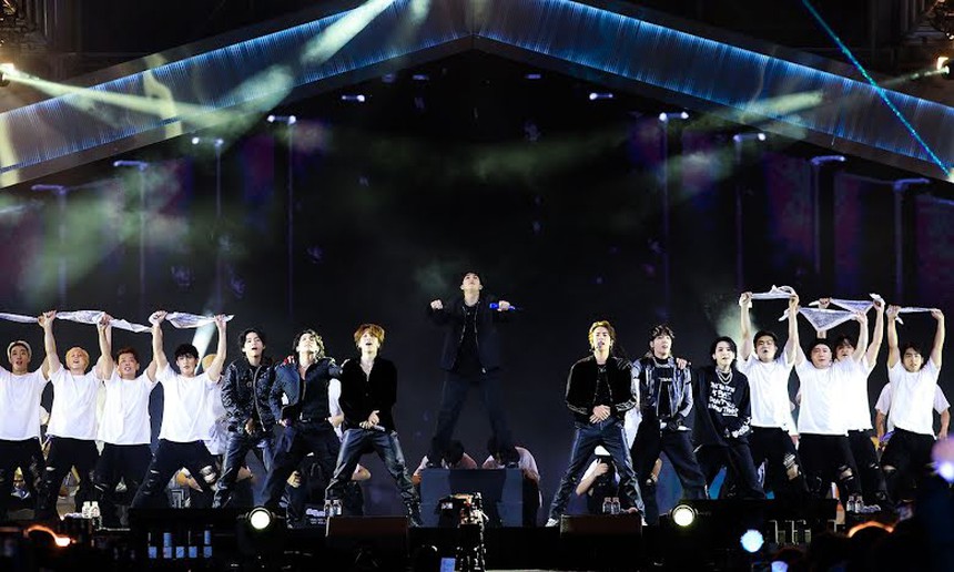 BTS: V và Jungkook sáng tạo với thử thách nhảy "Run BTS" - Ảnh 1.