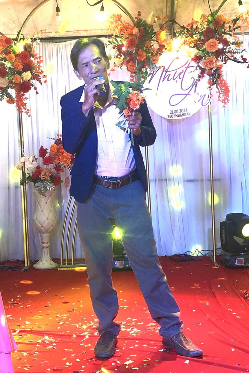 Cuộc sống hiện tại của nghệ sĩ Thương Tín - Ảnh 4. Cuộc sống hiện tại của nghệ sĩ Thương Tín - Ảnh 4.