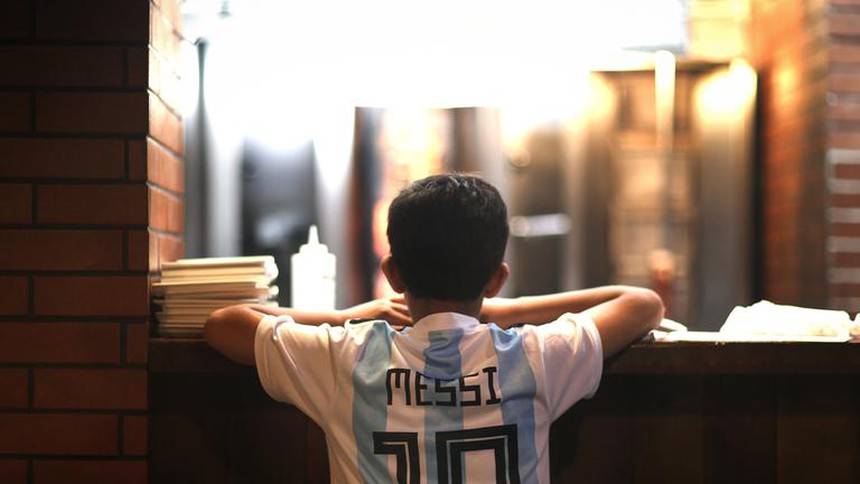 Trải nghiệm thực tế của cổ động viên đang ở Qatar về một kỳ World Cup kỳ lạ: Có thực sự không “nóng” như mọi năm?   - Ảnh 3.