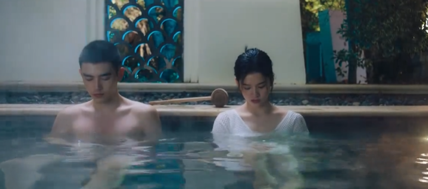 Cảnh nóng bỏng của cặp đôi ‘Chiếc bật lửa và váy công chúa’ gây sốt, khán giả tiếc vì chưa bạo bằng truyện! - Ảnh 1.