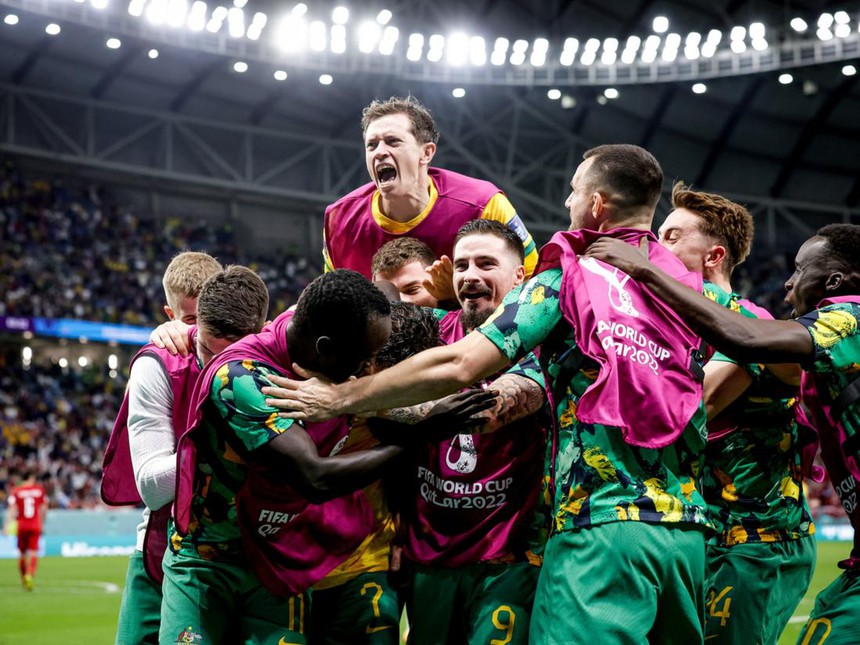 Các học trò của Graham Arnorld tái lập kỳ tích cho Australia sau 16 năm Các học trò của Graham Arnorld tái lập kỳ tích cho Australia sau 16 năm