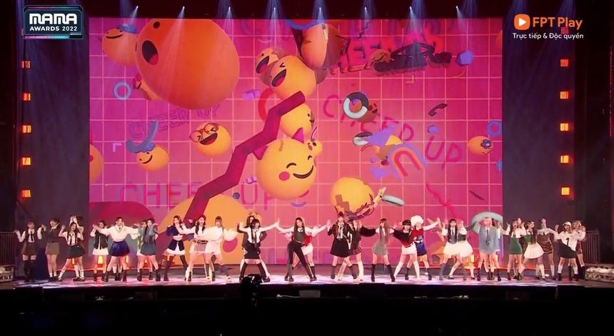 5 nhóm nữ hàng đầu gen 4 lần đầu kết hợp tại MAMA 2022, gây tranh cãi khi cover hit của TWICE - Ảnh 5.