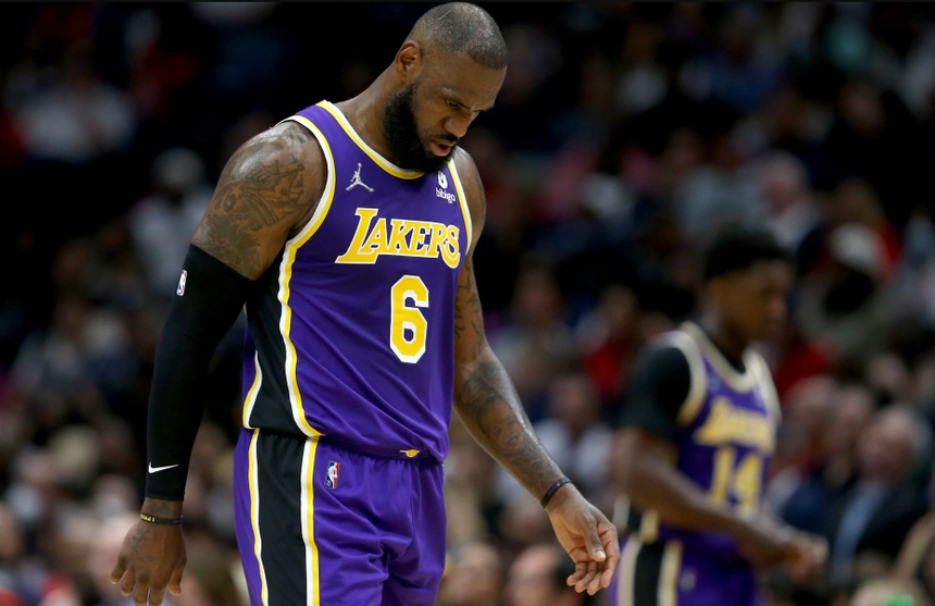 LeBron James và gánh nặng tuổi tác trong mùa giải 2022-2023 - Ảnh 1.