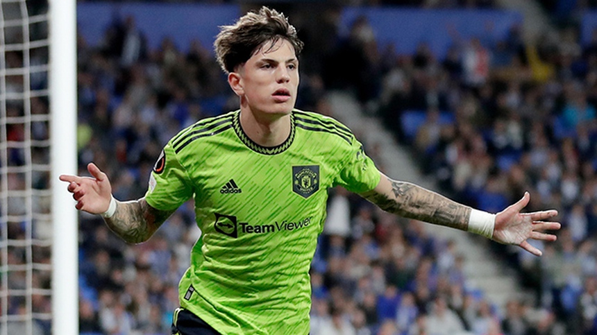 Real Sociedad 0-1 MU: Garnacho tỏa sáng, ‘Quỷ đỏ’ đòi nợ thành công - Ảnh 2.