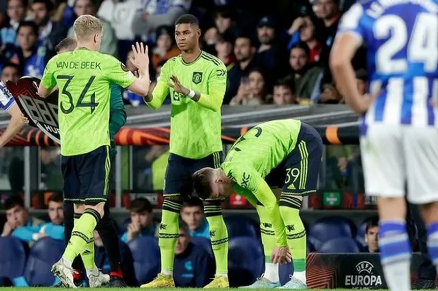 Paul Scholes chê bai MU đá 'lộn xộn' dù thắng Sociedad - Ảnh 3. Paul Scholes chê bai MU đá 'lộn xộn' dù thắng Sociedad - Ảnh 3.