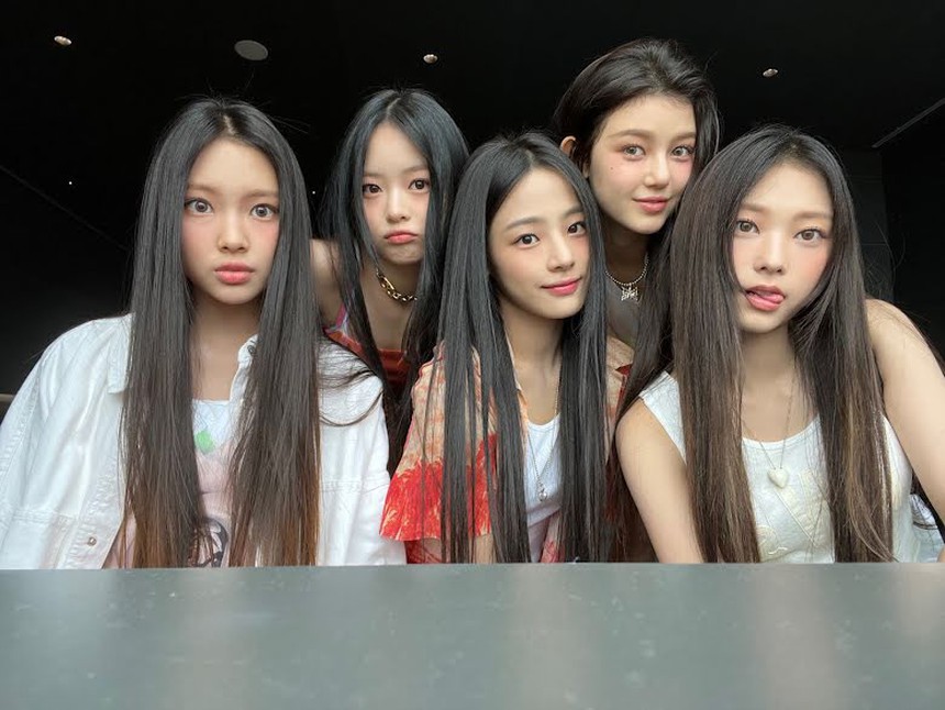 Tại sao NewJeans em gái BTS chưa có 'visual' chính thức? - Ảnh 9.